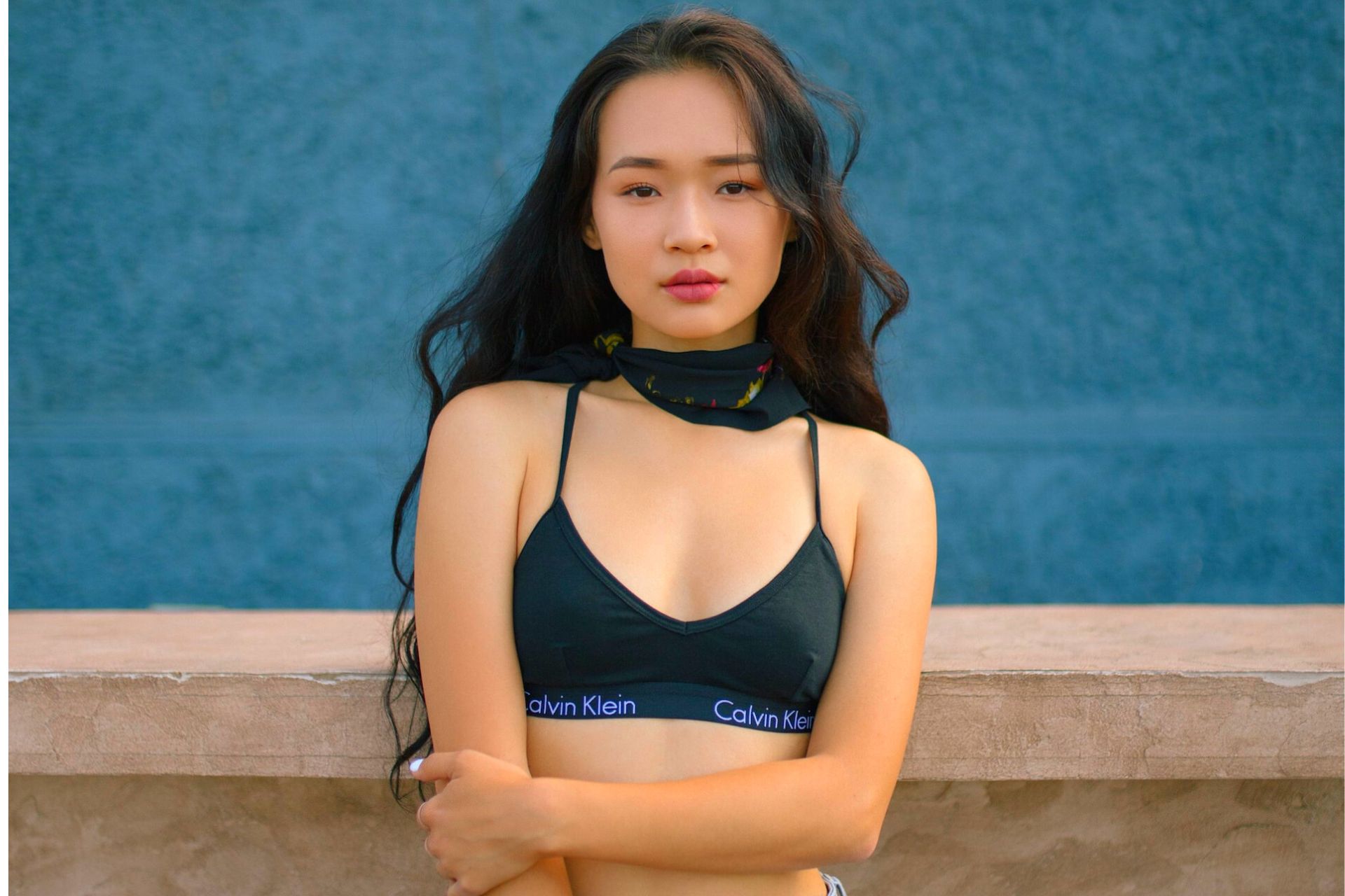 Korean-woman-wearing-black-bra