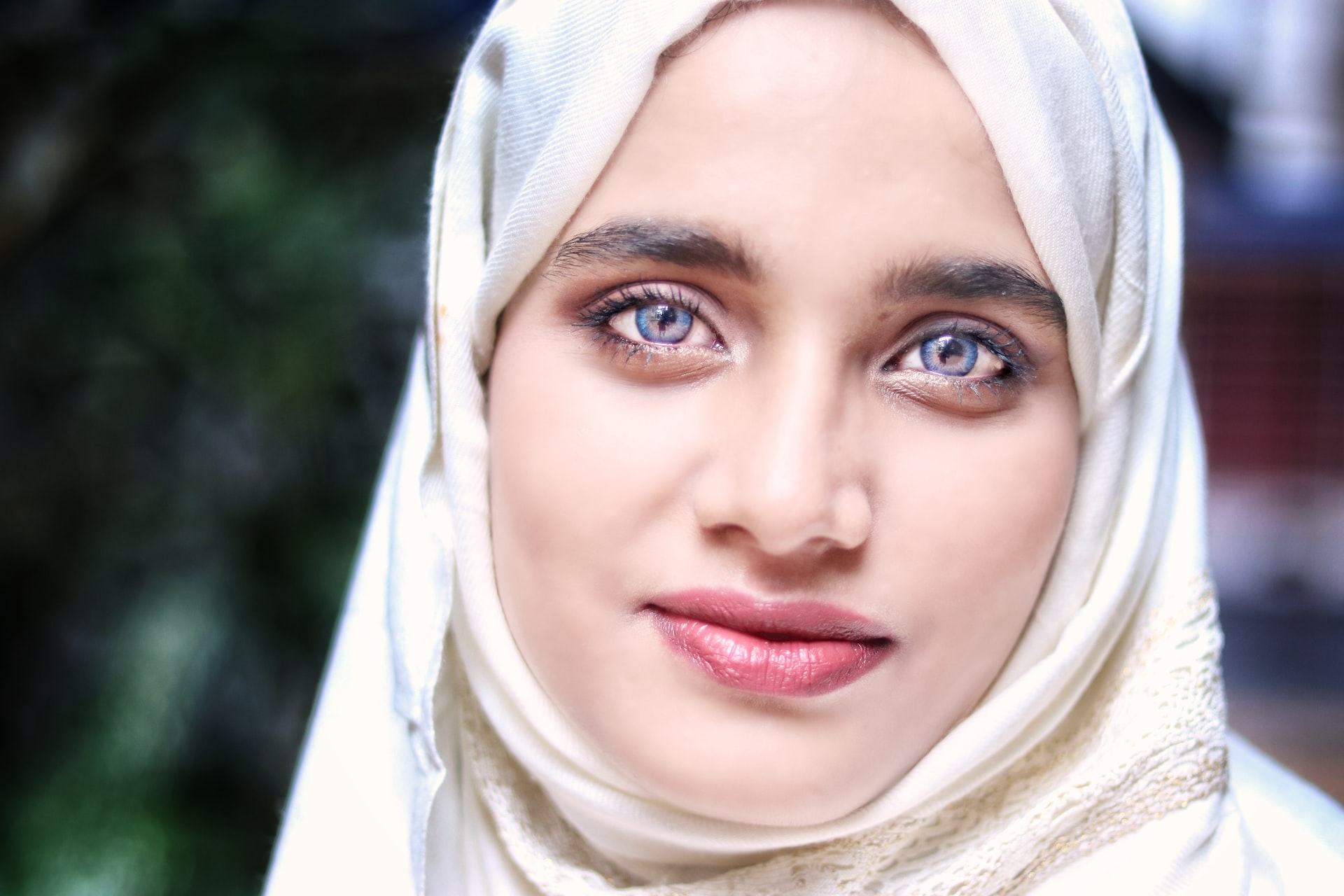 Arabian beautiful girl has blue eyes